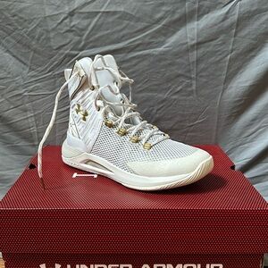 Under Armour HOVR Highlight Ace